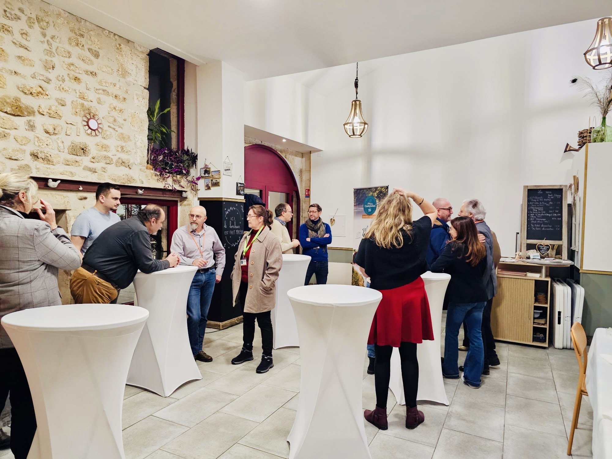 Rdv festif convivial TERMINÉ au P&rsquo;Tit Magnac  ı Le Mardi 16 Décembre à 19H30